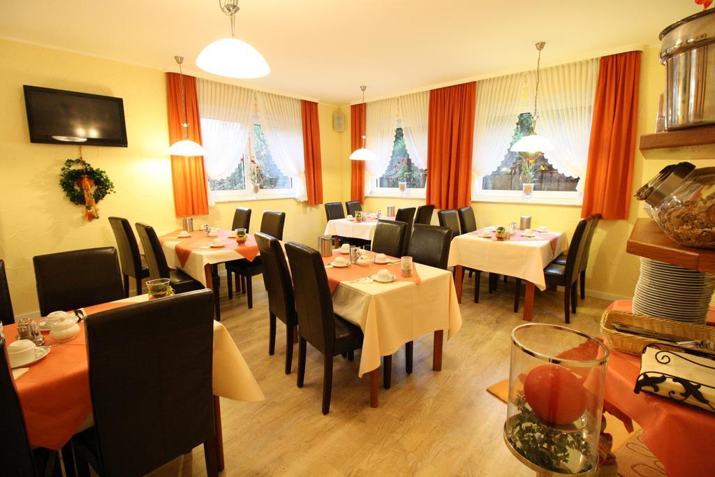 Arador-City Hotel Бад-Эйнхаузен Экстерьер фото